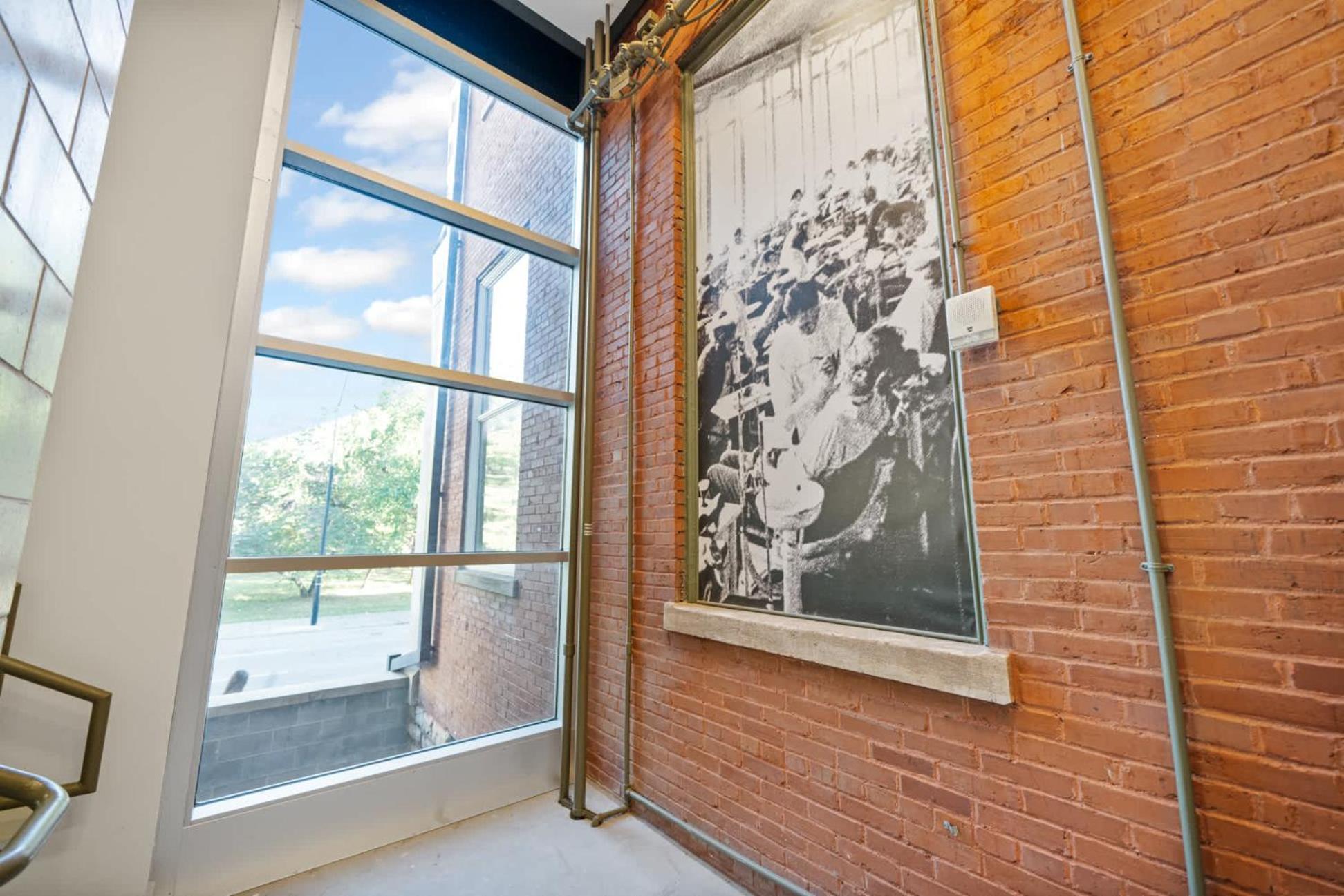 Modern And Cozy 2-br Loft In # 201 * Louisville