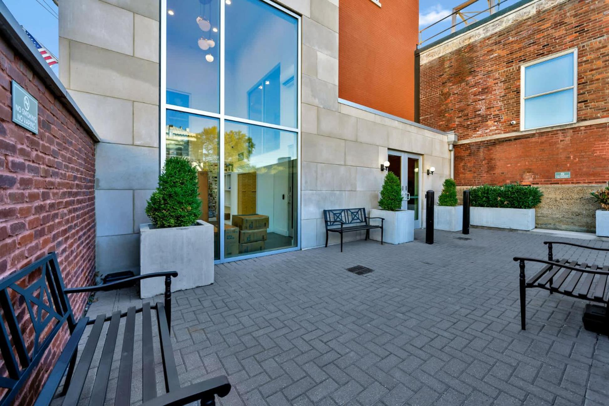 Modern And Cozy 2-br Loft In # 201 *