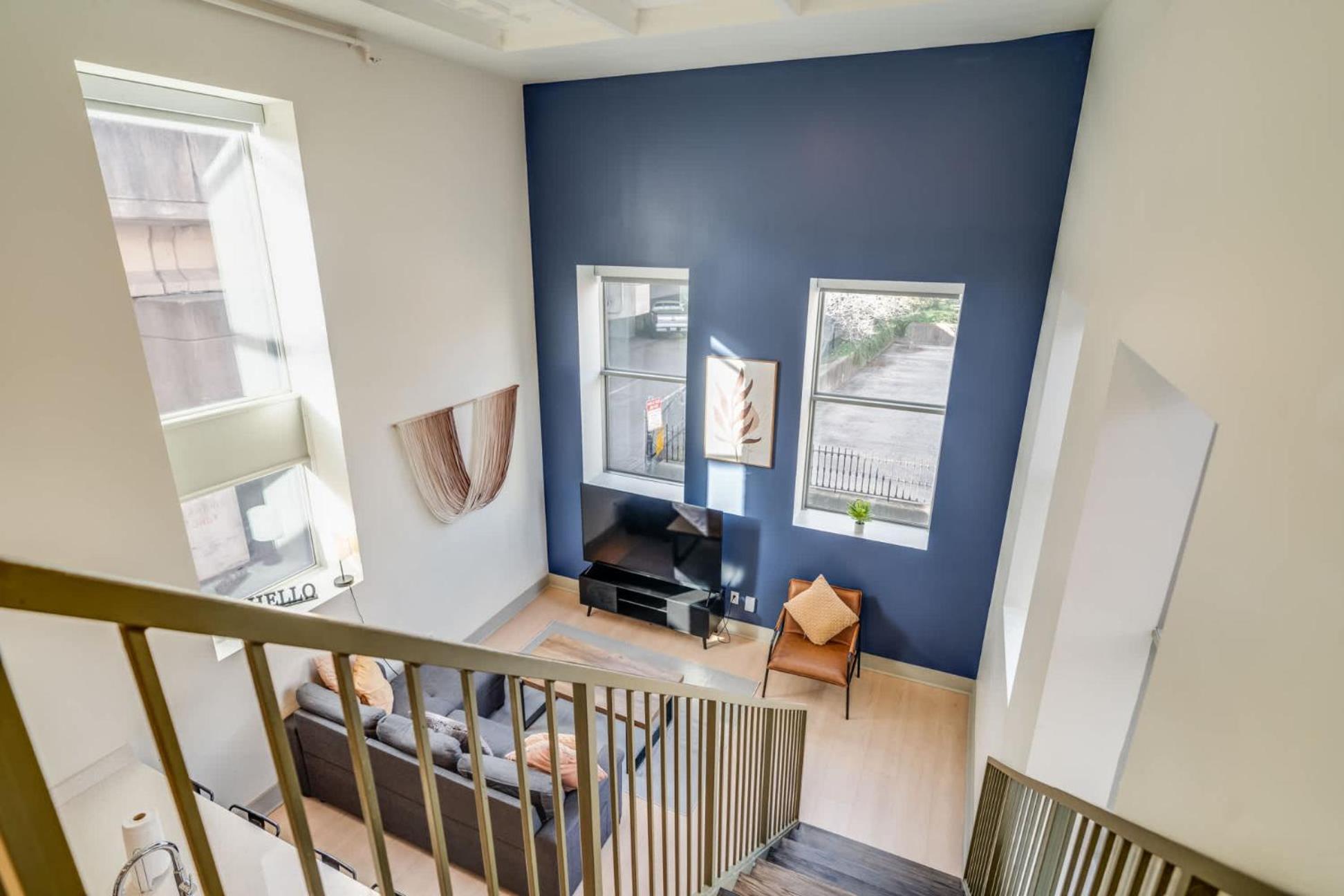 Apartment Modern And Cozy 2-br Loft In # 201 *